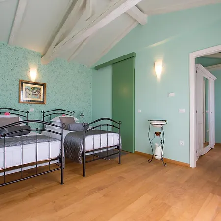 Villa In Istria With Pool And Sauna Poreč