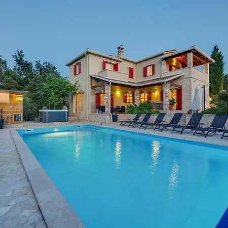 In Istria With Pool And Sauna Villa Porec